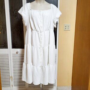 Lane Bryant Ladies Beautiful White Swiss Dot Ruffle Tiered Dress